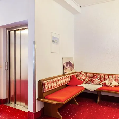 Haus Excelsior 13